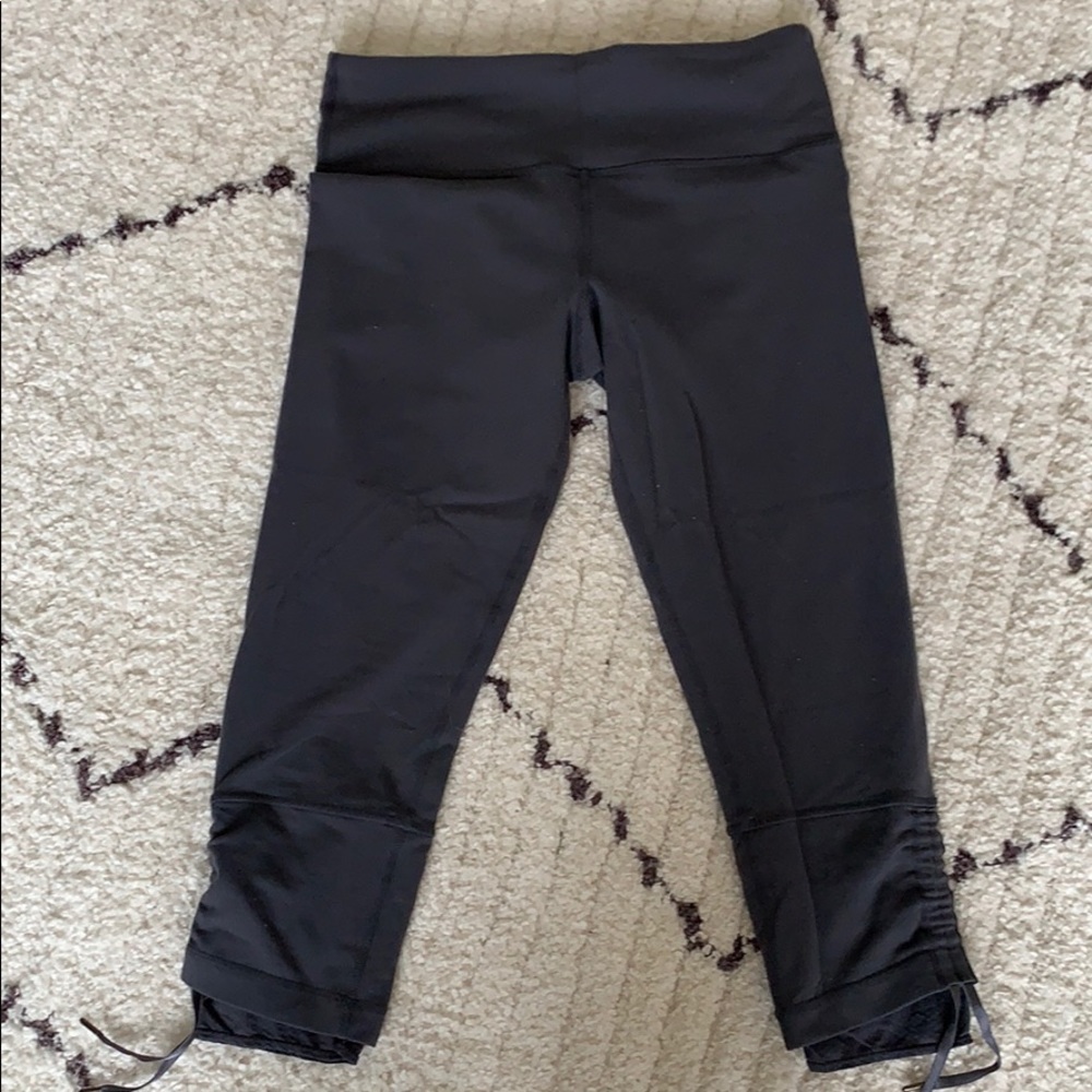 Lululemon Capri. Size 8
